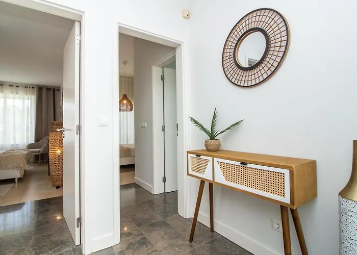 Serenity 03 House By Ici 알부페이라