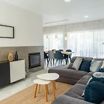 Serenity 03 House By Ici Villa