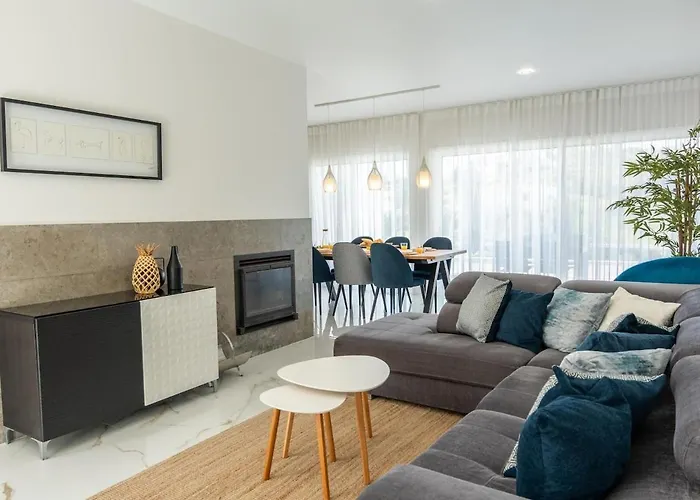 Serenity 03 House By Ici Villa